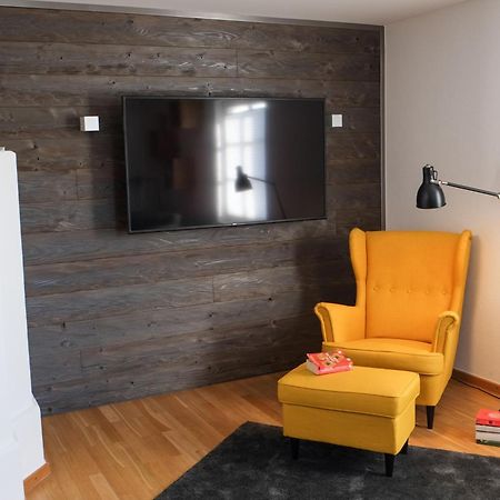 Feriendomizil "Alte Post" II Apartment Pronsfeld Luaran gambar